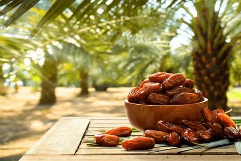 خرما خاصویی اعلا محصولی ارگانیک